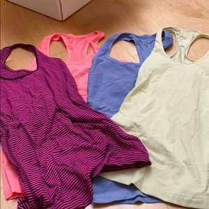 Lululemon size 4 CRBs